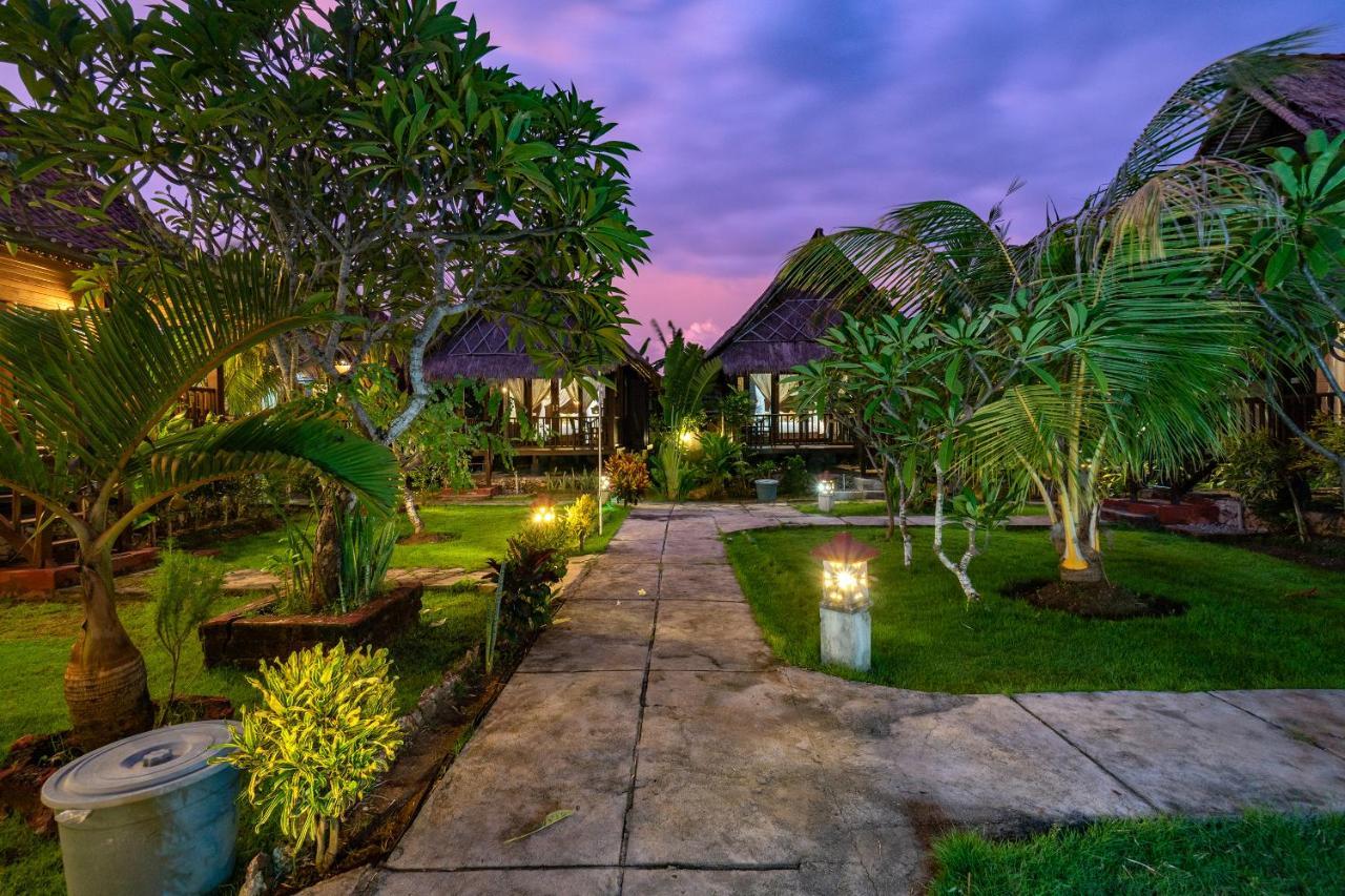 Sedok Jineng Villa Lembongan Esterno foto